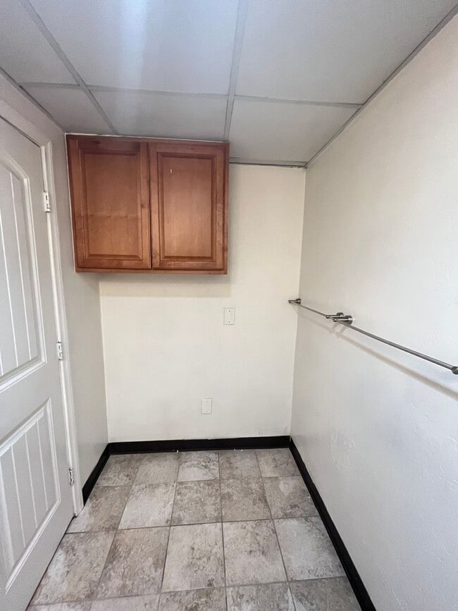 Photo - 1727-35 University Ave Unit Loft D- Lower
