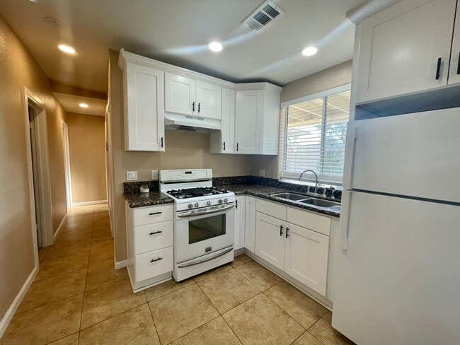 Photo - COMING SOON!! 2 Bedroom 1.5 Bathroom Home in Desert Hot Springs!