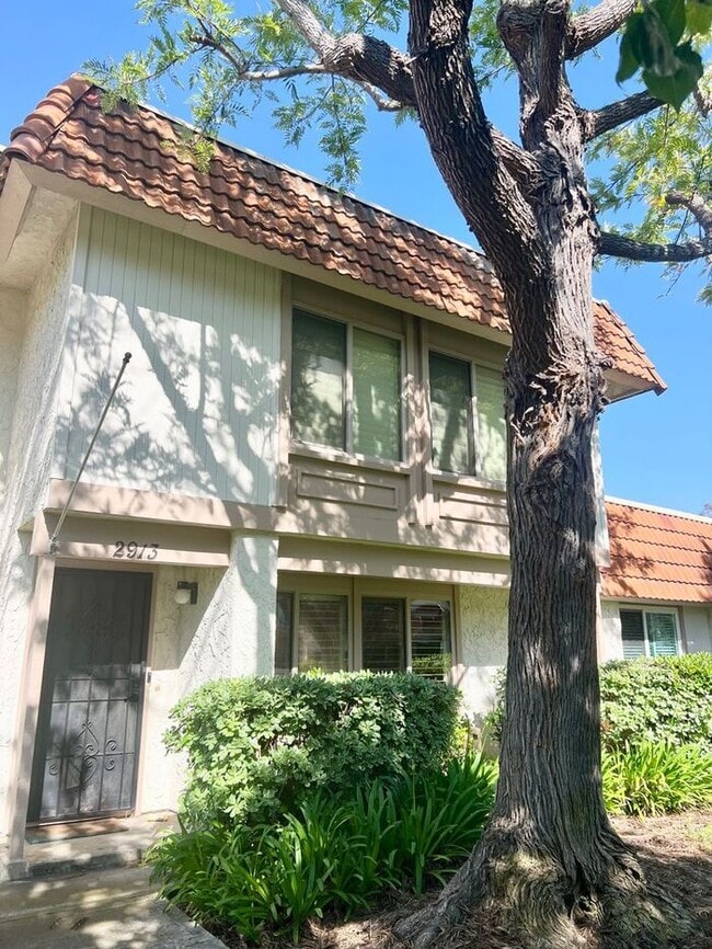 Spacious 4 BR/2.5 BA Townhouse in Carlsbad... - Spacious 4 BR/2.5 BA Townhouse in Carlsbad...
