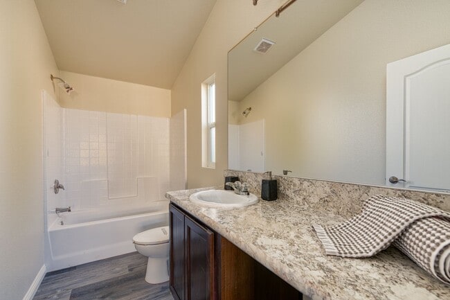 Photo - Remodeled Modern 3 Bed/2 Bath National City Unit 1827