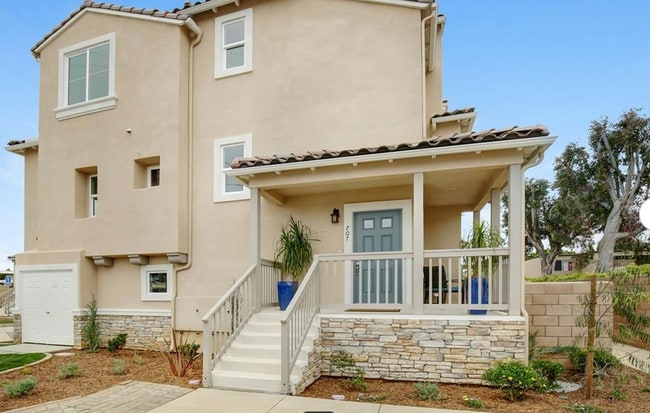 Photo - 707 Magnolia Ave