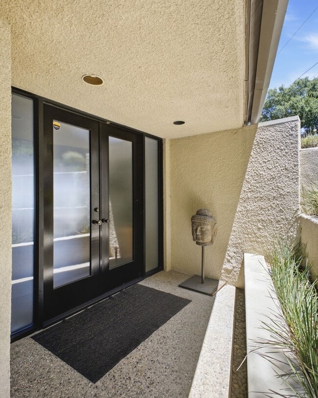 Photo - 1255 Rancheros Rd