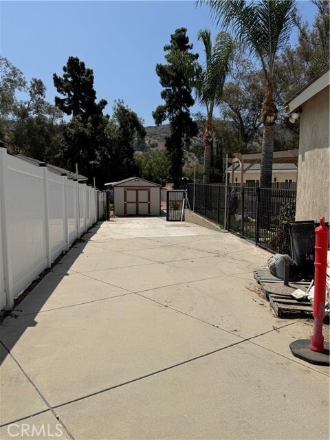 Photo - 10054 Barling St