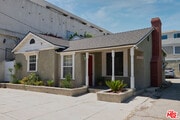 Photo - 10829 Kling St House