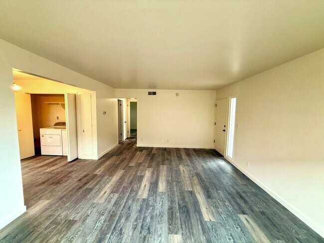 Photo - M36180E Unit 2