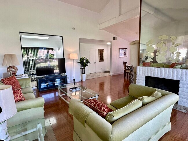 Photo - 316 Sierra Madre S