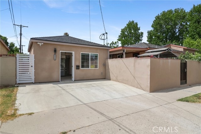 Photo - 15120 Lanark St House