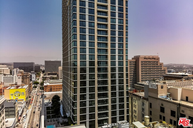 Photo - 400 S Broadway Condo Unit 1608