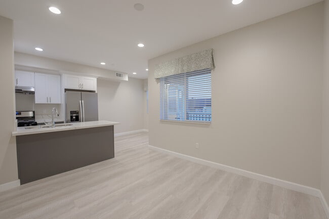 Photo - Greenfield Apartments