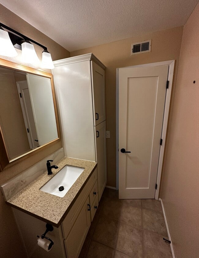 Photo - 9916 Scripps Westview Wy Unit 163