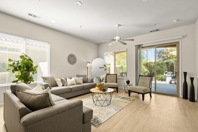 Photo - 80528 Avenida San Fernando