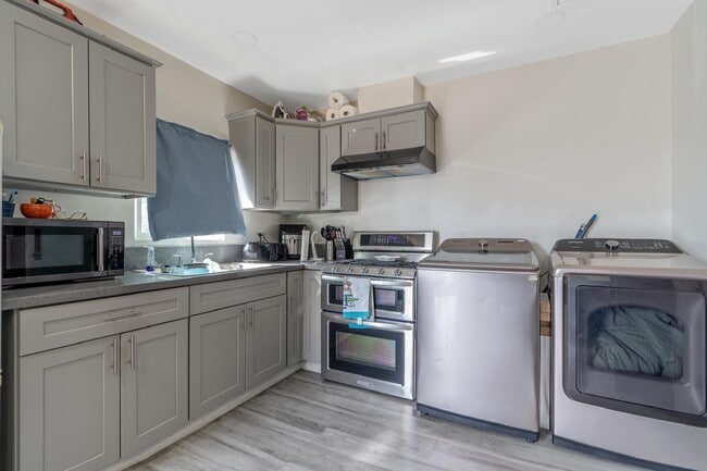Photo - 740 Carmelita Pl Unit 740  Carmelita Place ADU (Studio)