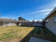 Photo - 2 Bedroom upgraded apartment