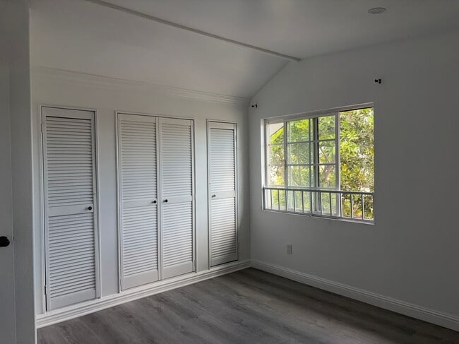 Photo - 1254 W 41st Pl