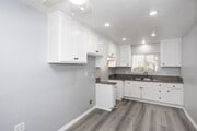 2BR, 1BA - 745SF - Kitchen/Dining Room - Chanteclair Apartments