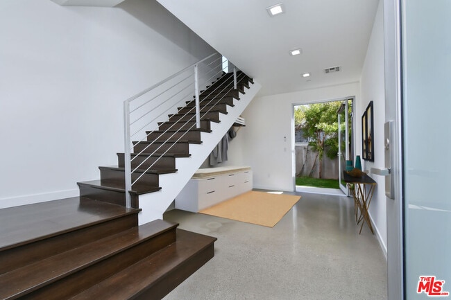 Photo - 11610 Ohio Ave Unit #1