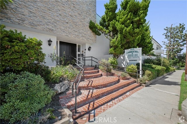 Building Photo - 415 S Prospect Ave Unit 123 Rental
