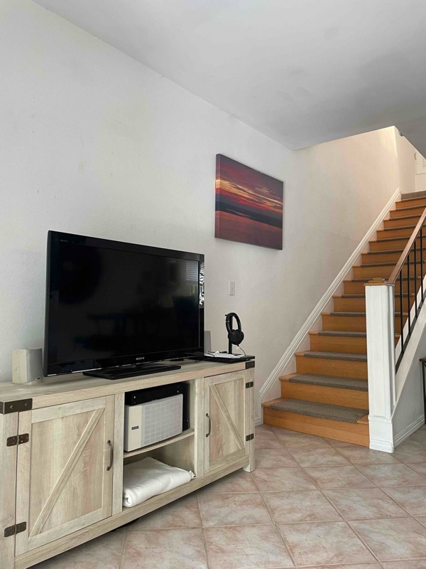 Photo - 1412 Graham St