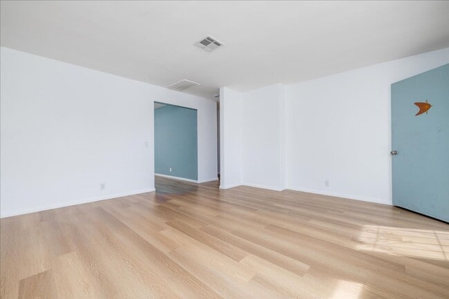 Photo - 44440 Acacia Dr Unit 5