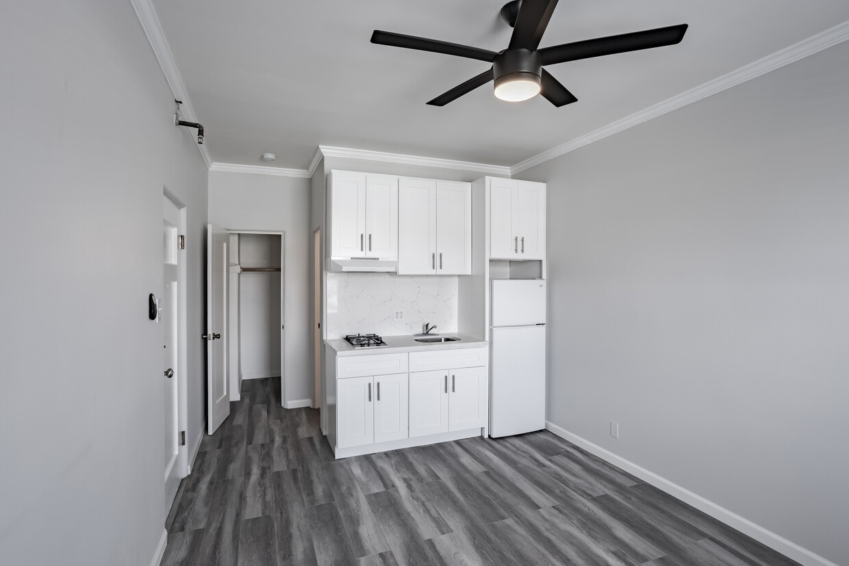 3D Tour - Hollywood Melrose Apartments