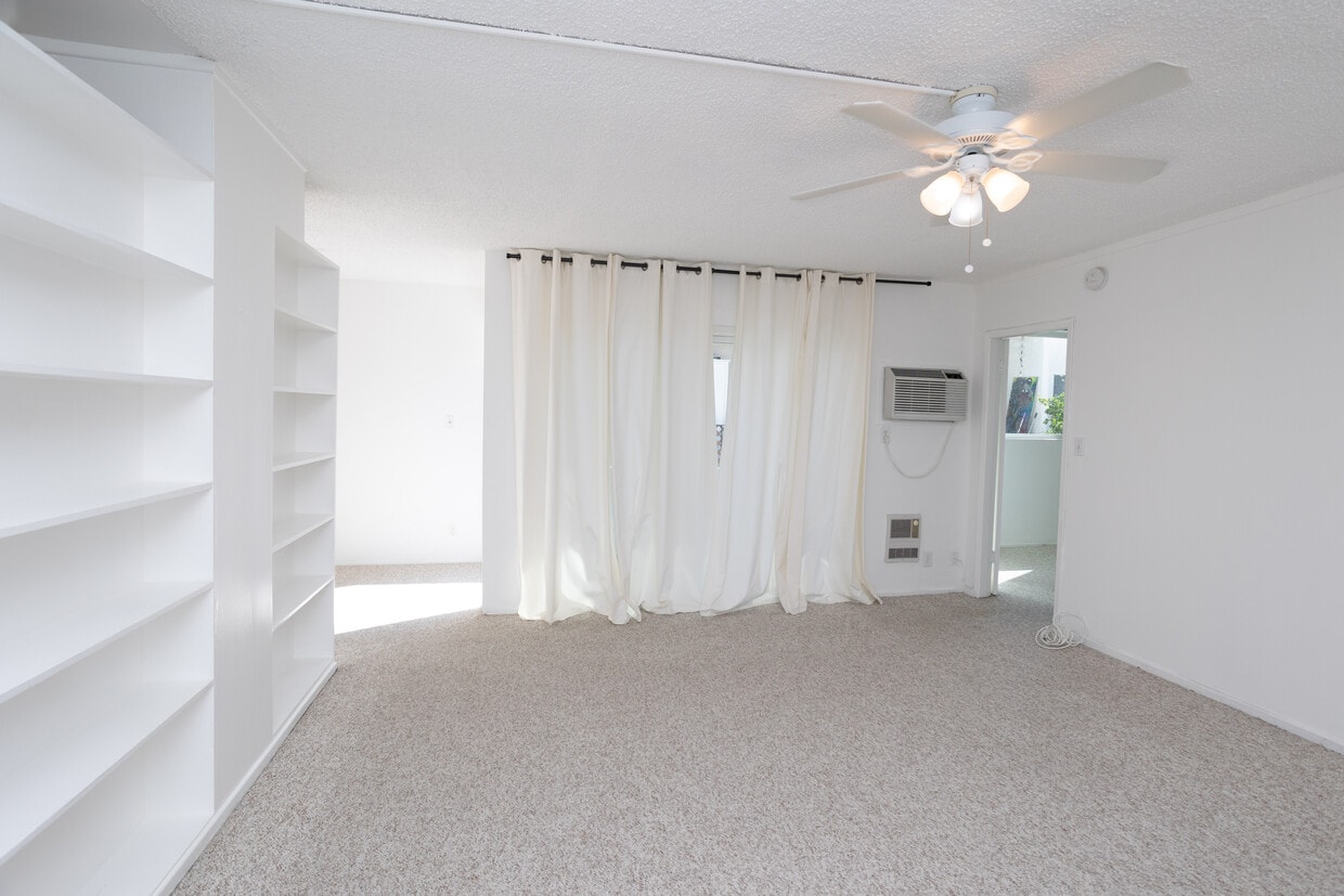 3D Tour - 6315 Primrose Ave Apartments