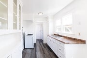 Photo - 2325 W 36th St Apartment