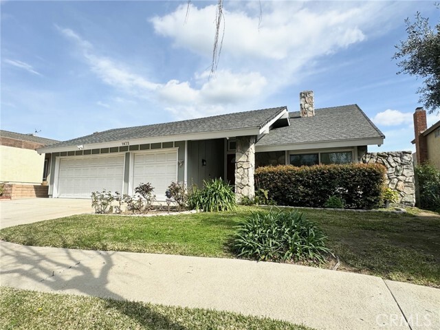 Photo - 1472 Spruce Tree Dr House