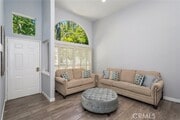 Photo - 5455 Sylmar Ave