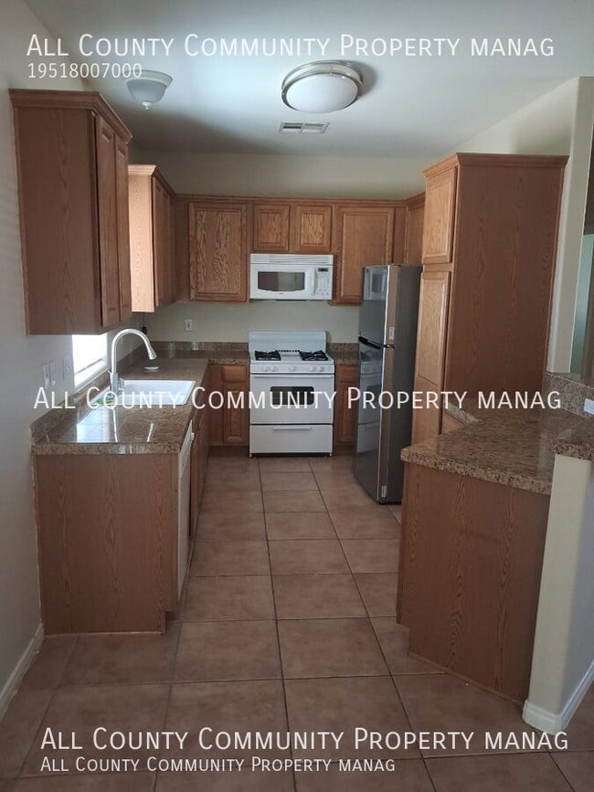 Photo - 60587 Belfair Dr