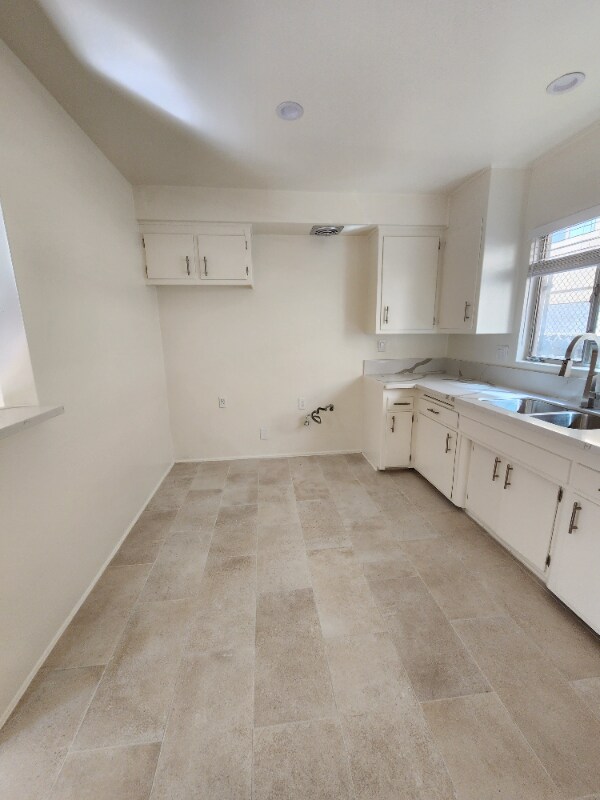 Photo - 17620 Burbank Blvd Unit 3