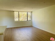 Photo - 348 Rexford Dr Unit 3