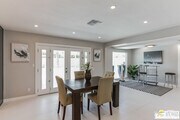 Photo - 505 E Molino Rd House