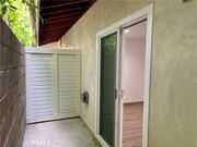 Photo - 2619 Redlands Dr House