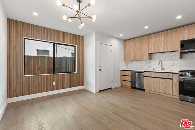 Photo - 1444 S Crescent Heights Blvd Unit 2