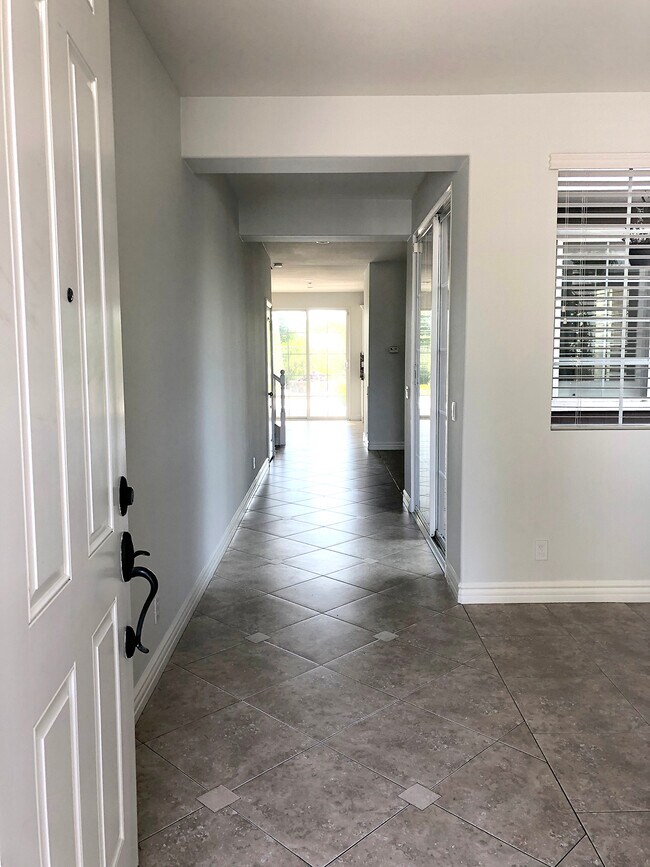 Photo - 2 Cousteau Ln