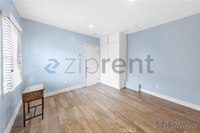 Photo - 9320 Ives St