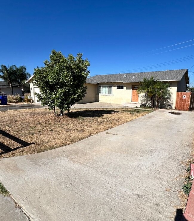 Photo - 7142 Church Ave