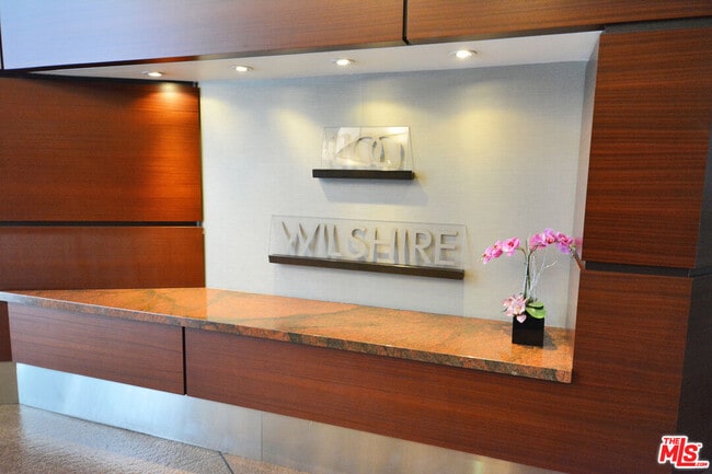 Photo - 1100 Wilshire Blvd Unit 2703