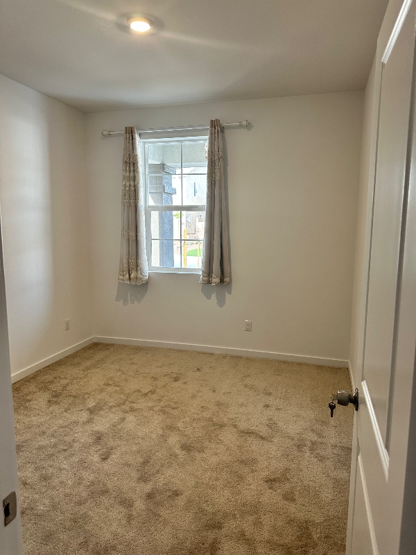Photo - 2752 Lake Mendoza St