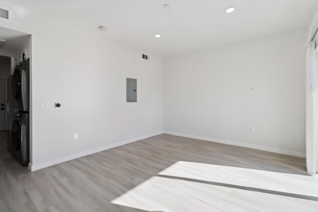 Photo - 2341 Ulric St Unit 107