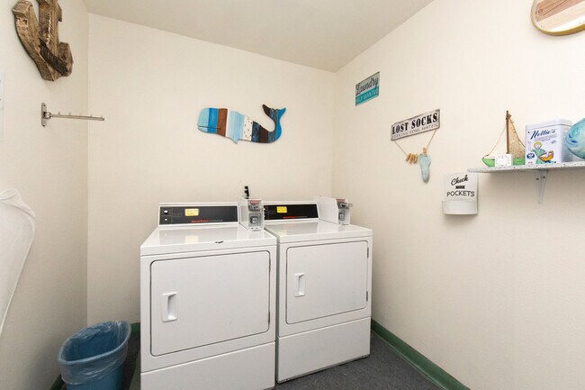 Photo - 28121 Highridge Rd Unit 305