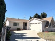 Photo - Dream Home with Pool. Updated Kitchen. Spa...