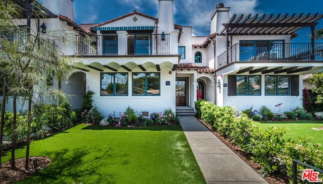 Building Photo - 812-a S Catalina Ave Unit B