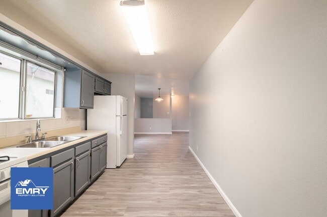 Photo - 106010 Wilmington Ave Unit 10610