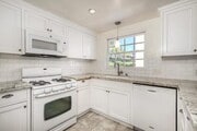 Photo - 2569 Navarra Dr Unit C