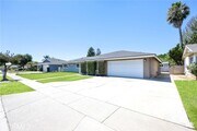 Photo - 1219 N Van Buren St
