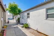 Photo - Charming 2 Bedroom Home in the Heart of La... Unit A