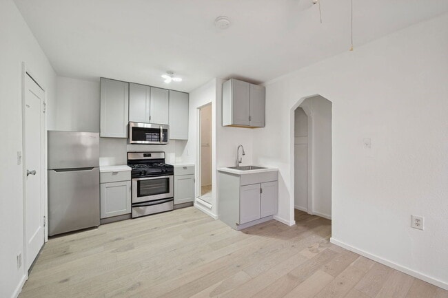 Photo - 5371 Louis Pl Unit 7