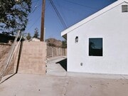 Photo - 315 E 11th St House