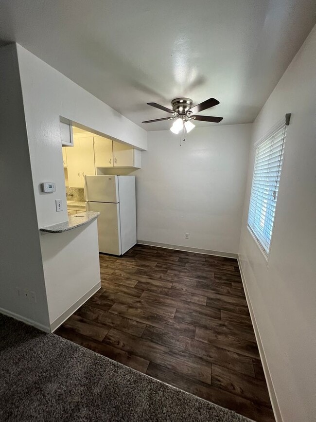 Photo - 1/2 Off 1st Month's Rent!! Unit 2581 1/2